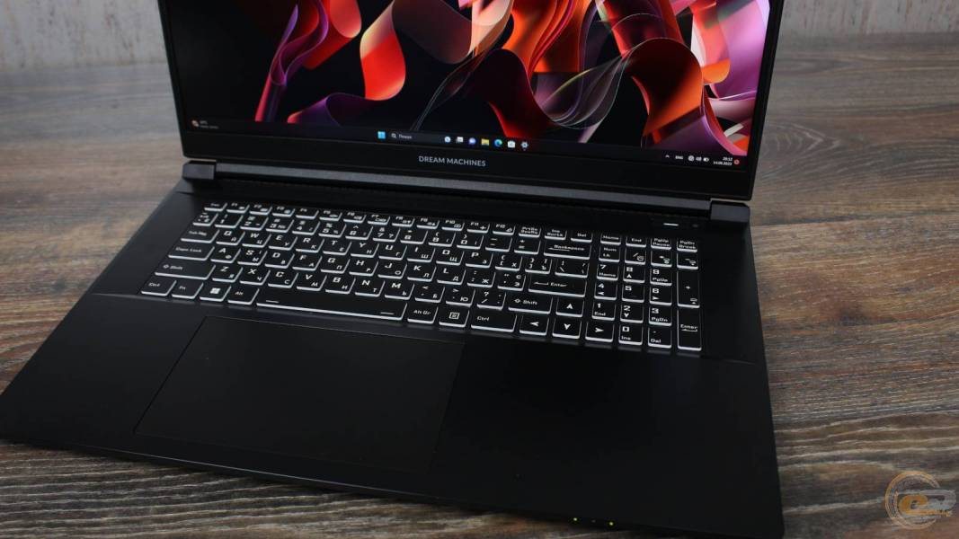 Dream Machines RG4050-17UA261