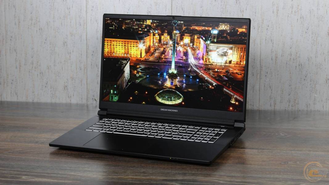 Dream Machines RG4050-17UA267