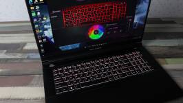 Dream Machines RS3080-17UA51_2
