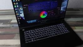 Dream Machines RS3080-17UA51_2