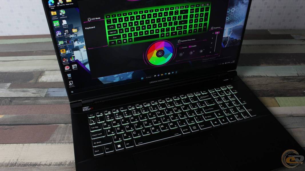 Dream Machines RS3080-17UA51_2