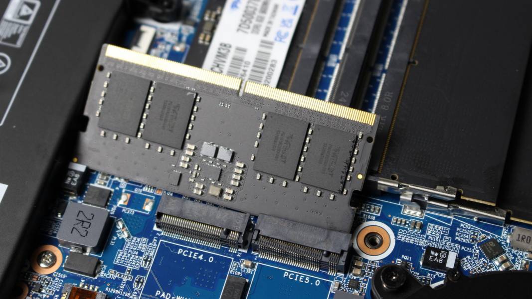 Dream Machines RX5080-18UA22-5