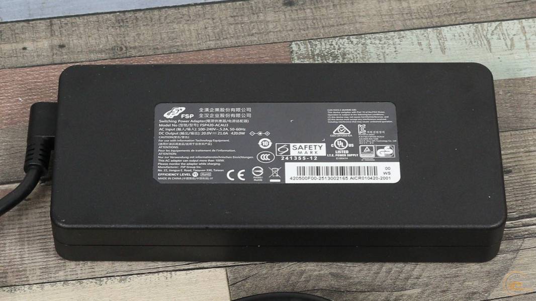 Dream Machines RX5090-16UA32-2