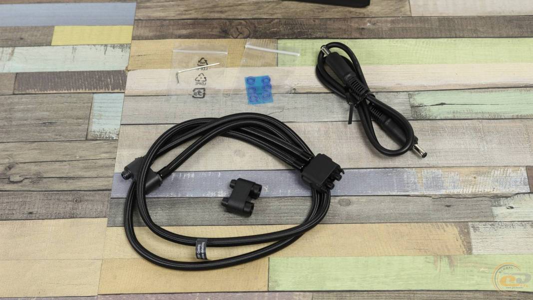 Dream Machines RX5090-16UA32-2