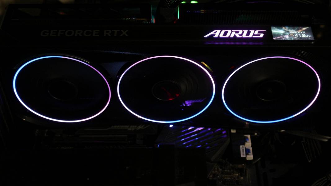 GIGABYTE AORUS GeForce RTX 5070 Ti MASTER 16G-2