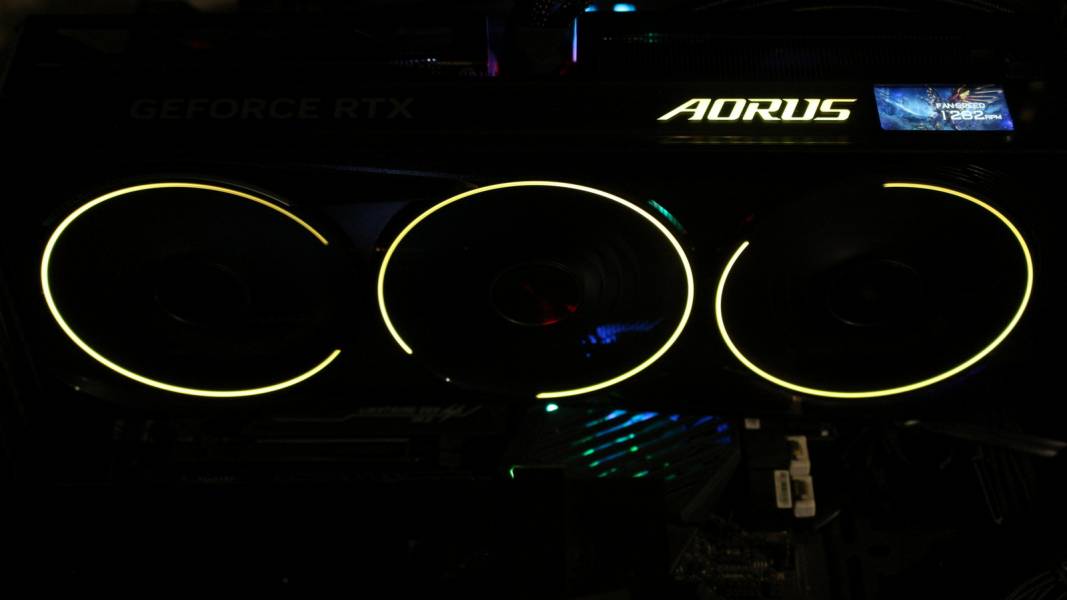 GIGABYTE AORUS GeForce RTX 5070 Ti MASTER 16G-2