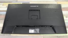 GIGABYTE M32UP-4