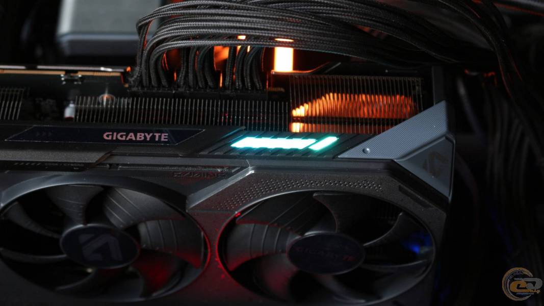 GIGABYTE Radeon RX 9070 XT GAMING OC 16G-2