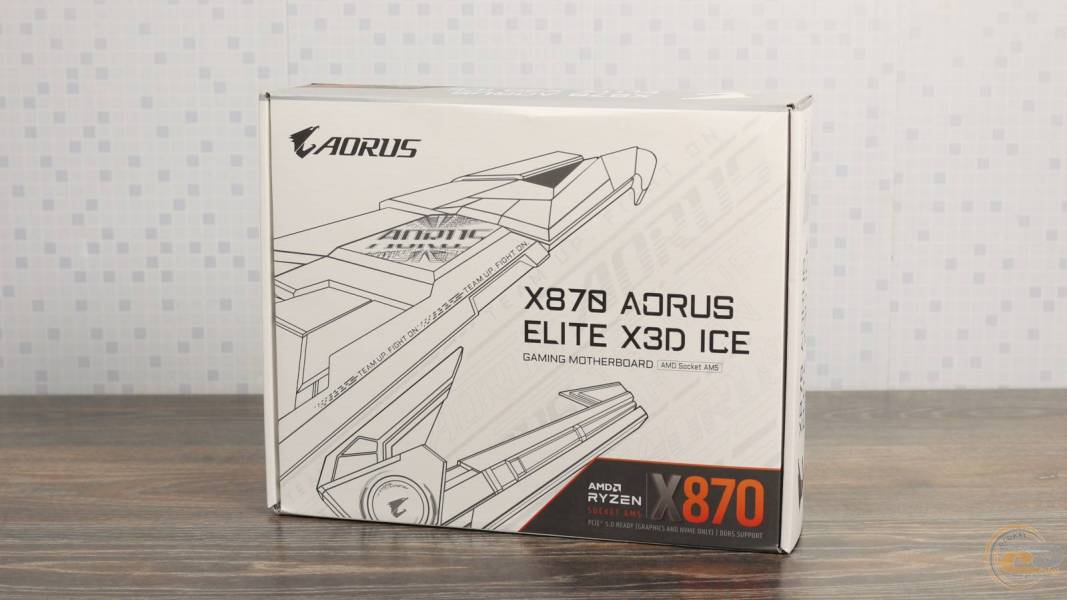 GIGABYTE X870 AORUS ELITE X3D ICE-1