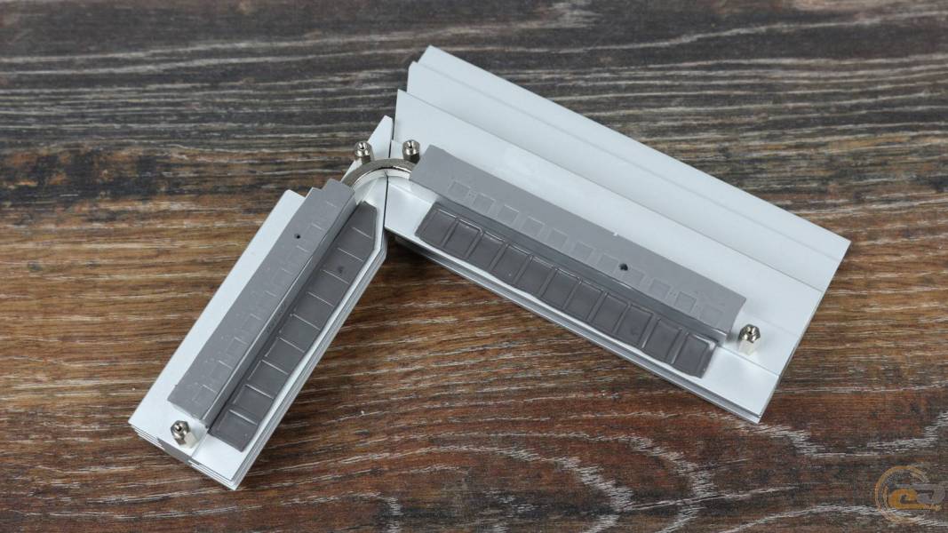 GIGABYTE X870 AORUS ELITE X3D ICE-4