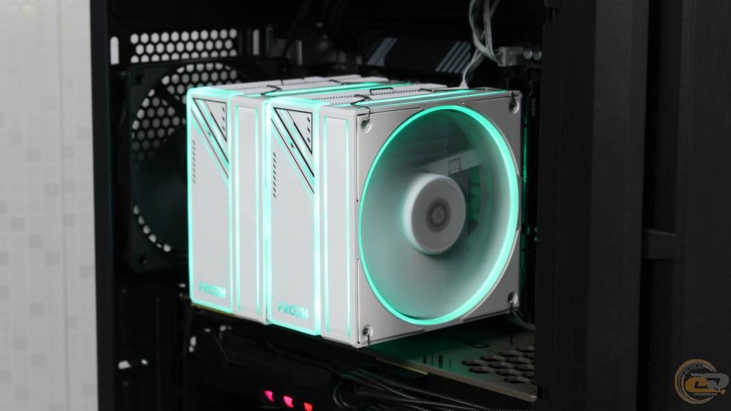 ID-COOLING FROZN A620 ARGB WHITE02