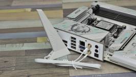 MSI B850 GAMING PLUS WIFI PZ-3