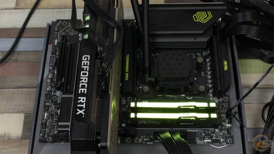 MSI MAG B850 TOMAHAWK MAX WIFI-2
