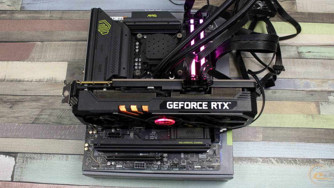 MSI MAG B860 TOMAHAWK WIFI-2