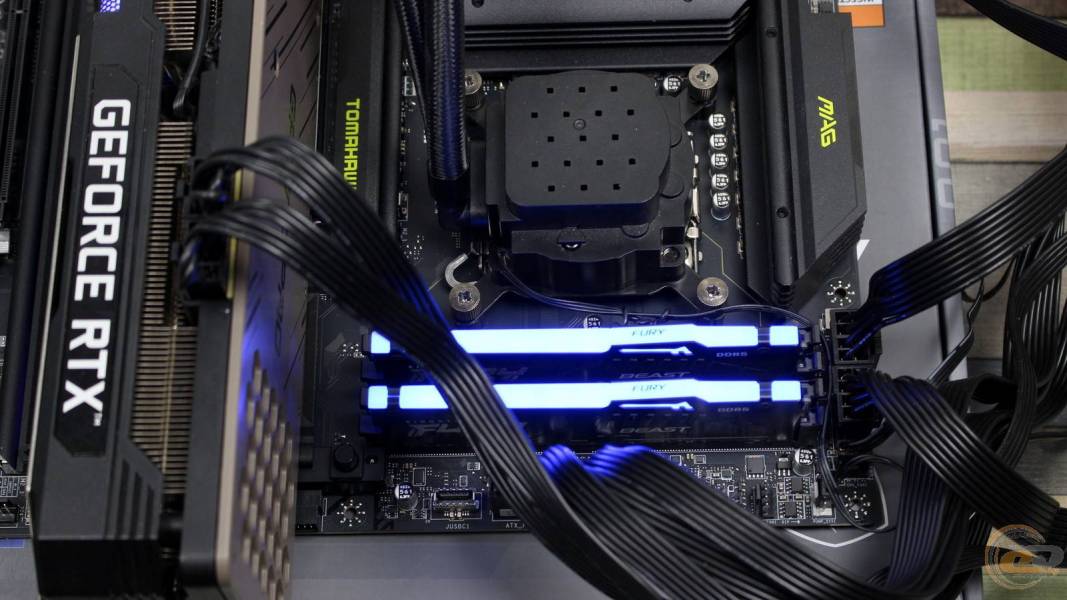 MSI MAG B860 TOMAHAWK WIFI-2