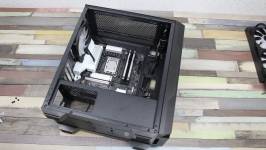 MSI MAG FORGE M110R AIRFLOW-11