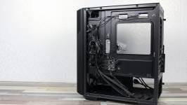MSI MAG FORGE M110R AIRFLOW-9