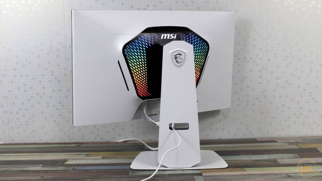 MSI MPG 274URDFW E16M-2-1