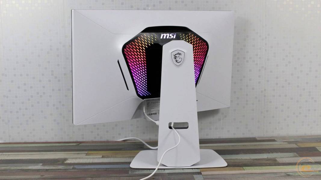 MSI MPG 274URDFW E16M-2-1