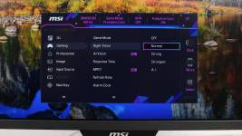 MSI MPG 274URDFW E16M-7