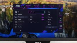 MSI MPG 274URDFW E16M-7