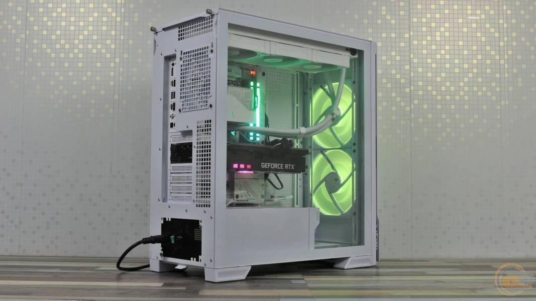 MSI MPG VELOX 300R AIRFLOW PZ-10