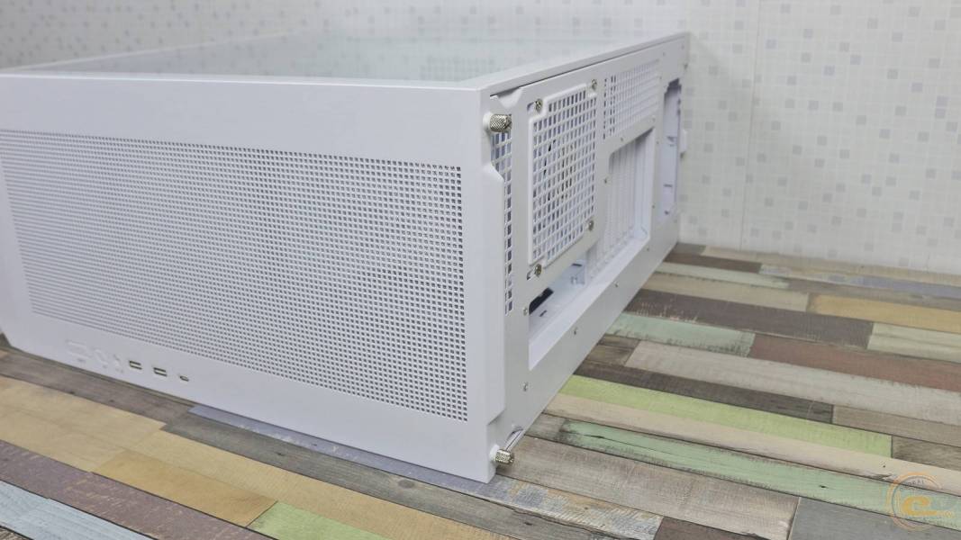 MSI MPG VELOX 300R AIRFLOW PZ-3