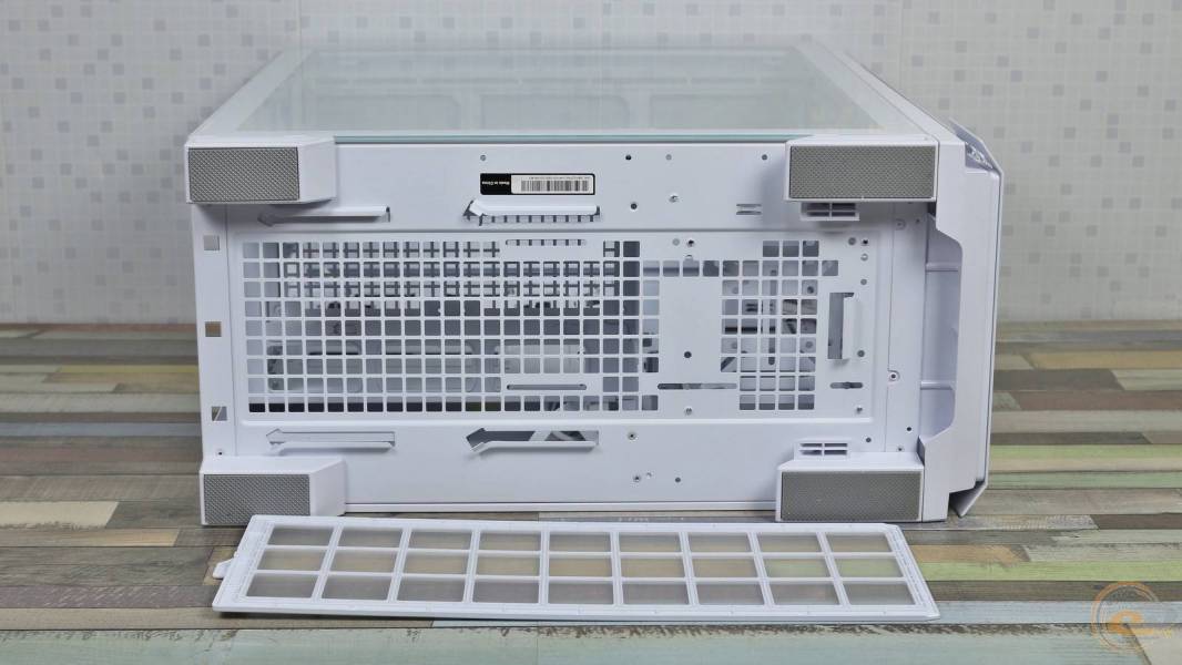 MSI MPG VELOX 300R AIRFLOW PZ-4