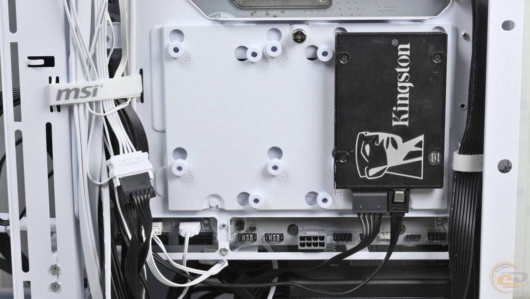 MSI MPG VELOX 300R AIRFLOW PZ-7