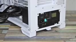 MSI MPG VELOX 300R AIRFLOW PZ-8