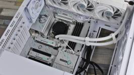 MSI MPG VELOX 300R AIRFLOW PZ-9