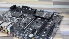 MSI Z890 GAMING PLUS WIFI6E-2
