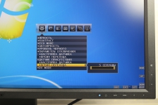 NEC MultiSync EA275UHD 1