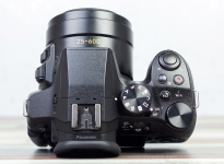 Panasonic LUMIX DMC-FZ300 1
