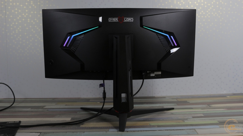 QUBE Overlord C34UQ144-1