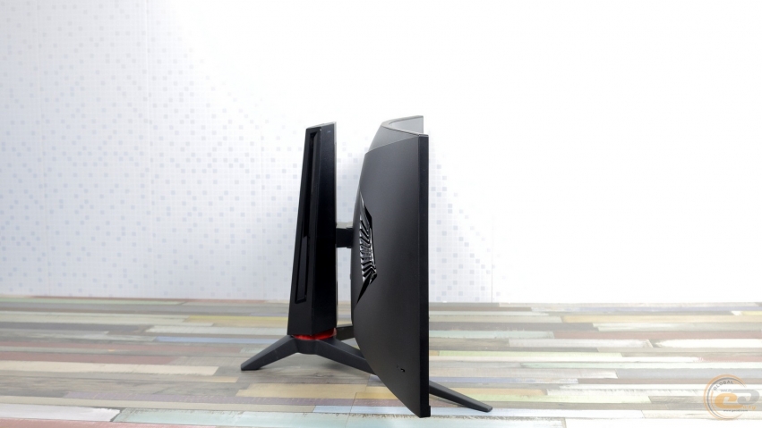 QUBE Overlord C34UQ144-2