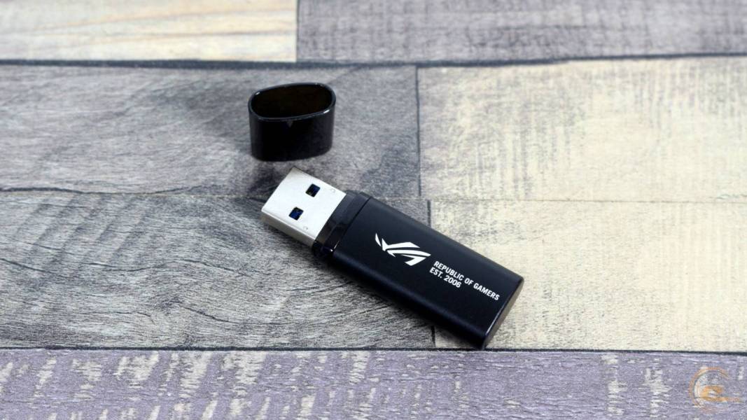 ROG CROSSHAIR X670E GENE 0