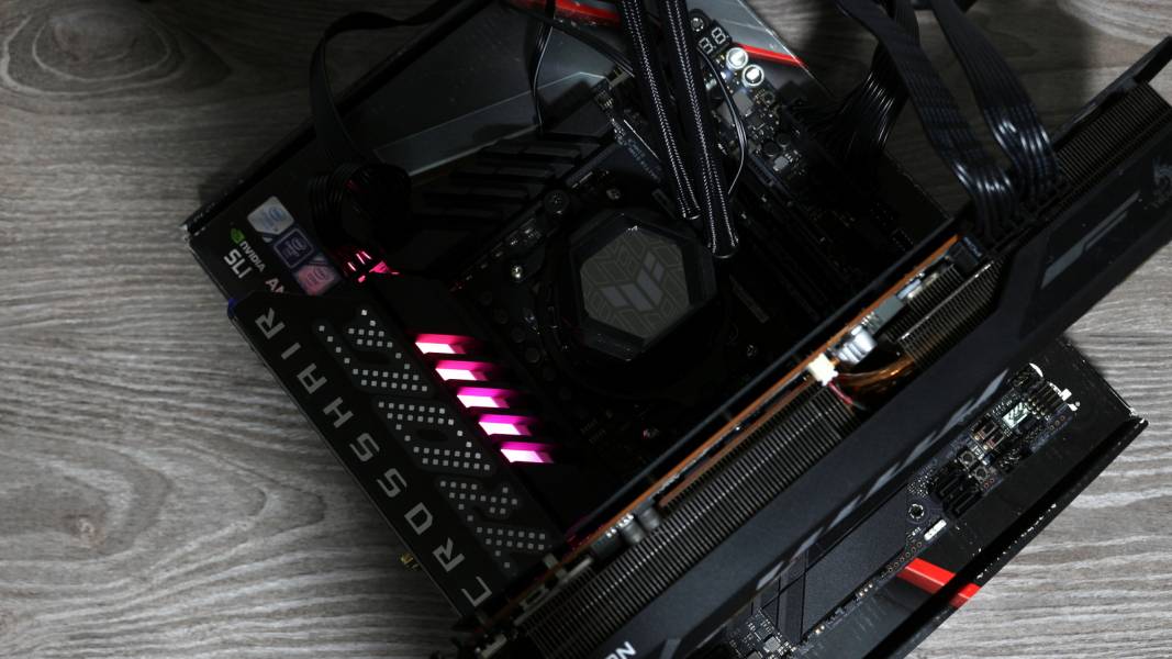 ROG CROSSHAIR X670E GENE 1