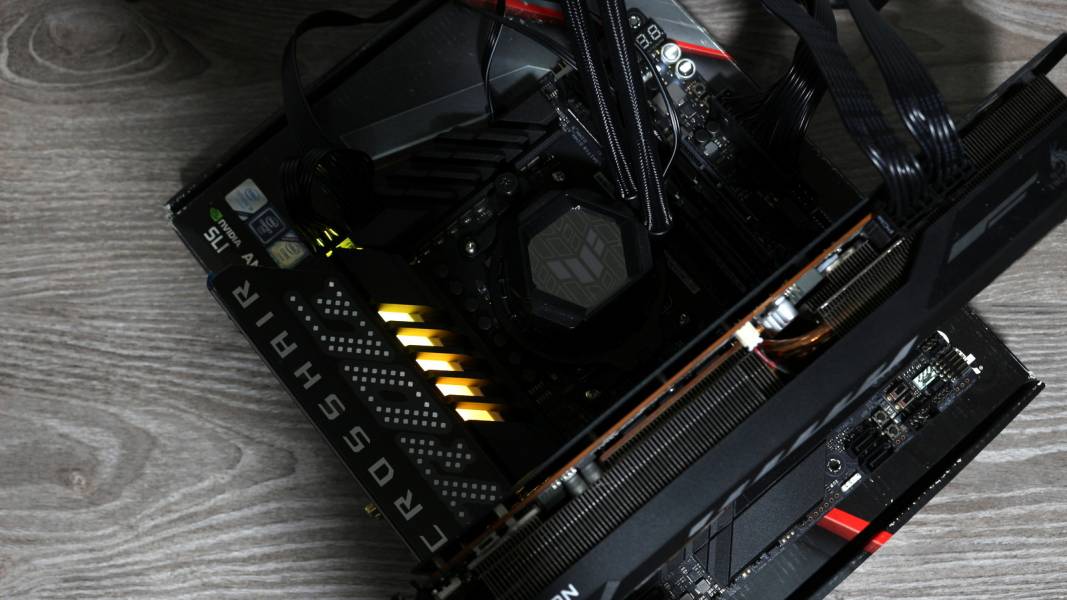 ROG CROSSHAIR X670E GENE 1