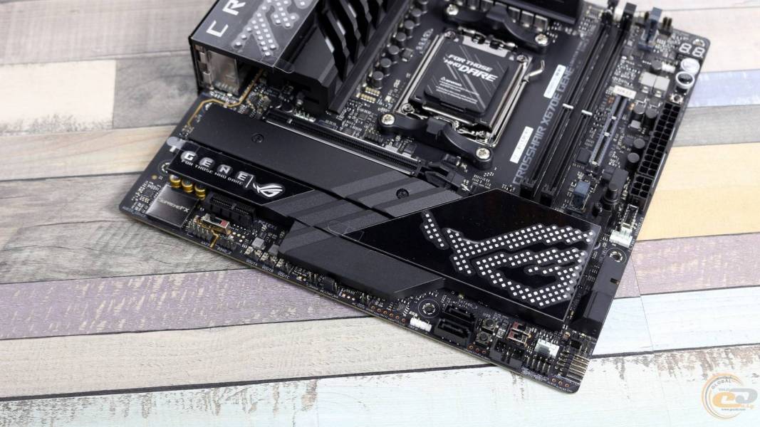 ROG CROSSHAIR X670E GENE 3