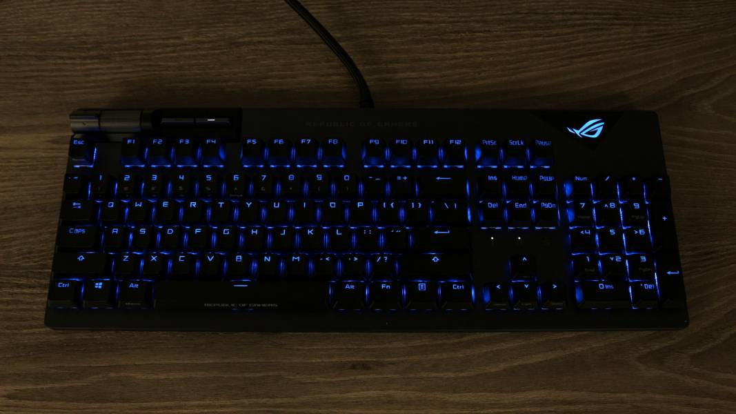 ROGStrixFlare5