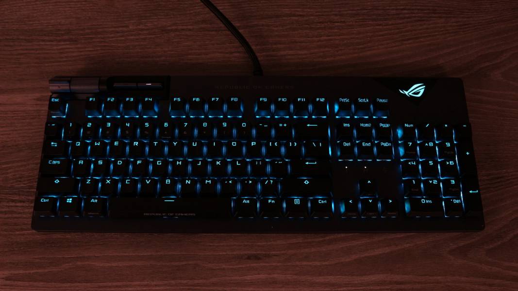 ROGStrixFlare5