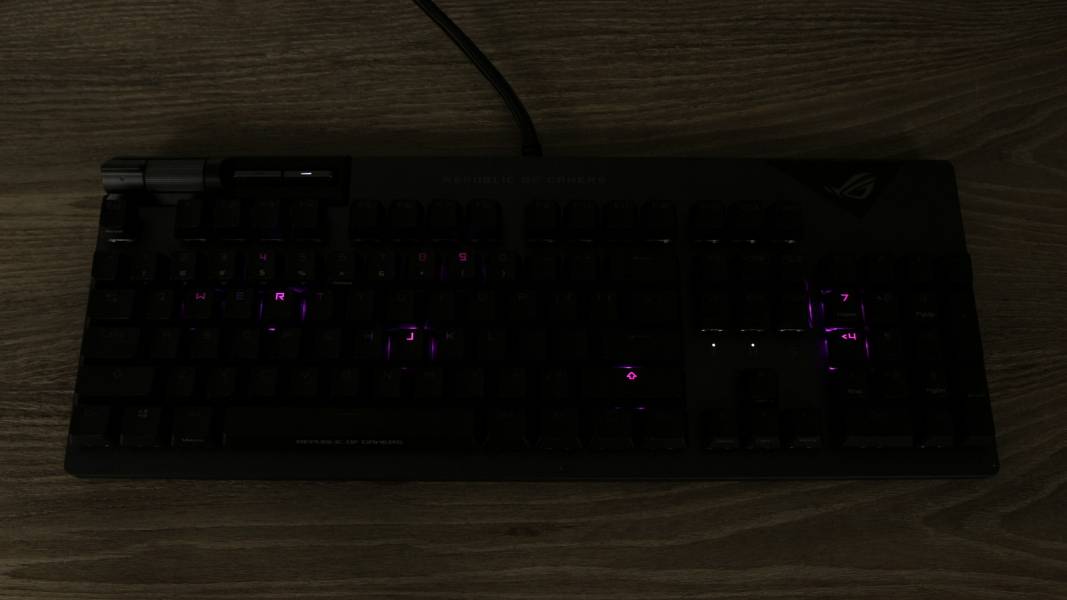 ROGStrixFlare5