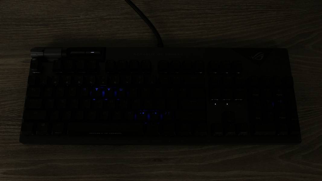 ROGStrixFlare5