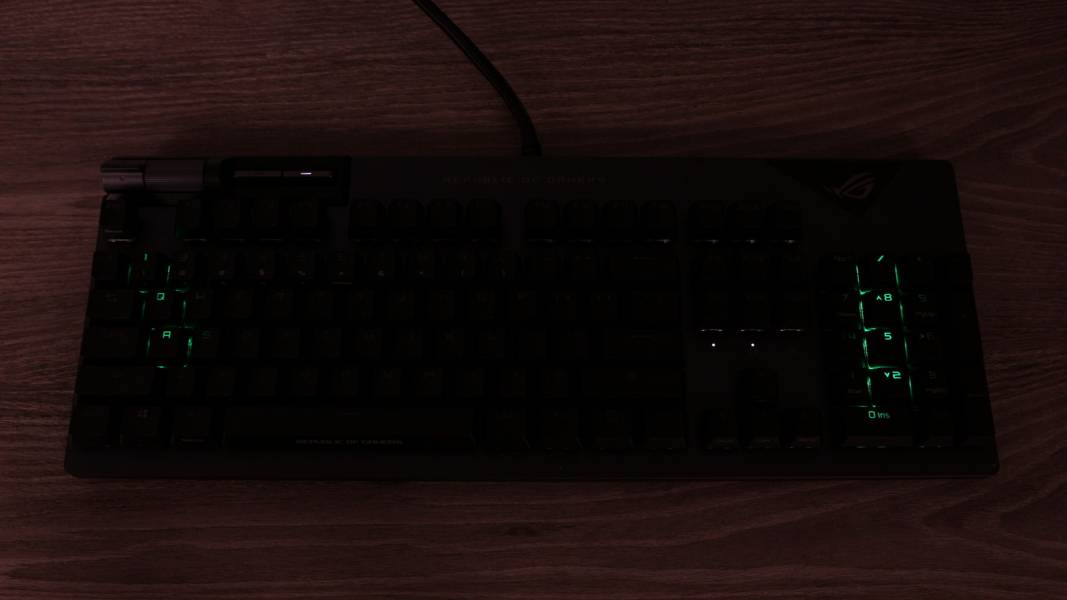 ROGStrixFlare5