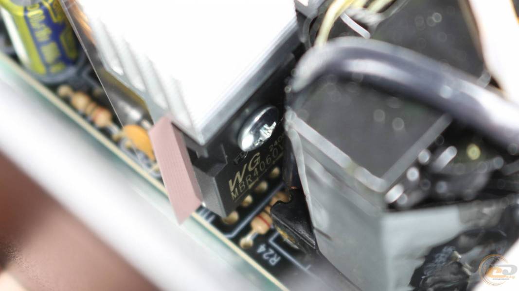 SAMA Neview 650W 80PLUS BRONZE-3