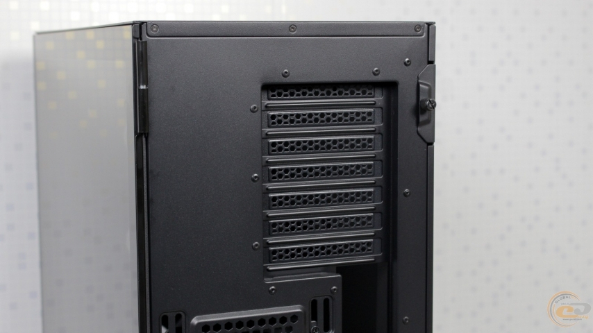 Seasonic SYNCRO Q704-1
