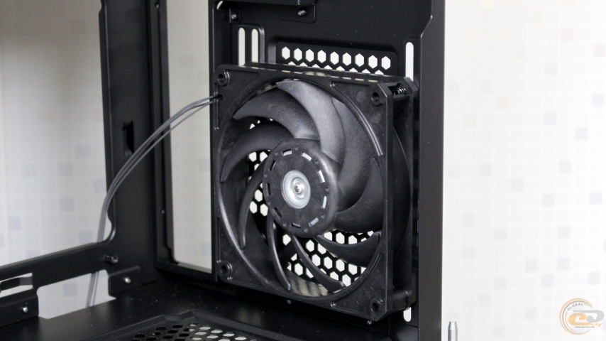 Seasonic SYNCRO Q704-3