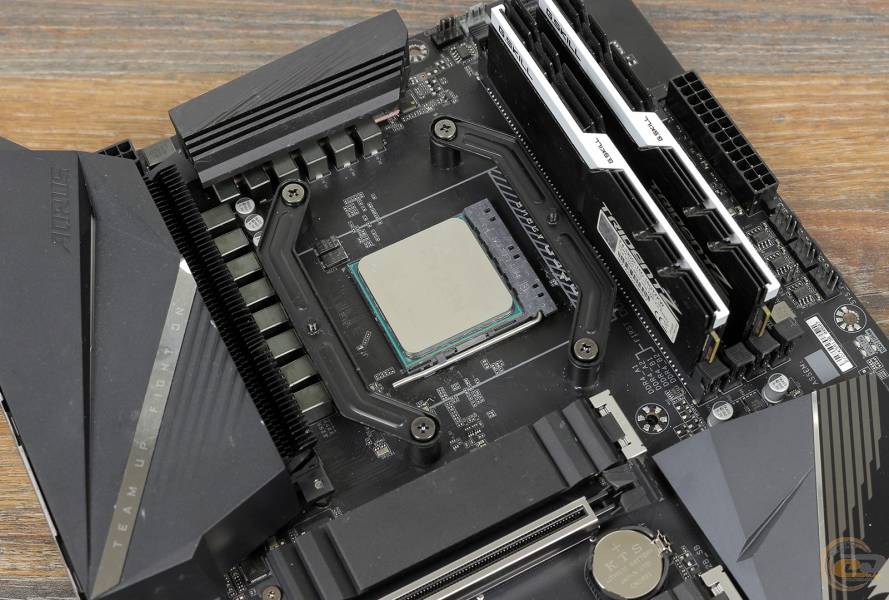 Xilence Performance A+ M704PRO.ARGB