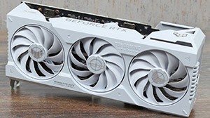 Огляд відеокарти ASUS TUF Gaming GeForce RTX 4070 Ti SUPER BTF White OC Edition 16GB GDDR6X: вдалий концепт чи новий стандарт?